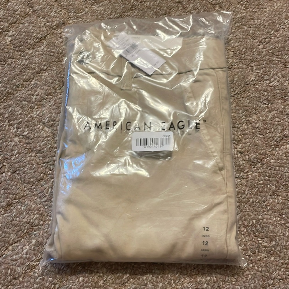 American Eagle Outfitters Cream Pants